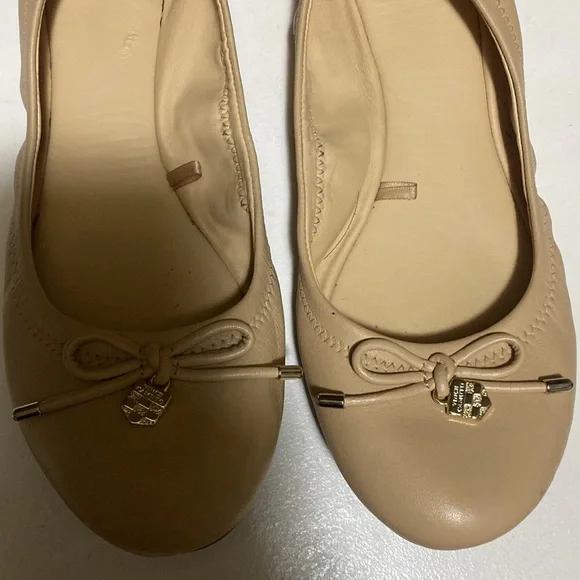 Vince Camuto flats - Picture 4 of 4